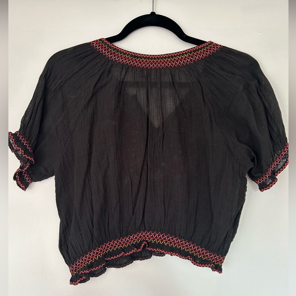 NWOT Urban Outfitters embroidered crop top - Picture 6 of 6